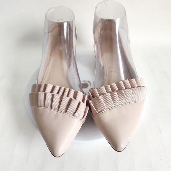 Nine West Cream Flats with Sophisticated Pleats - Picture 4 of 13